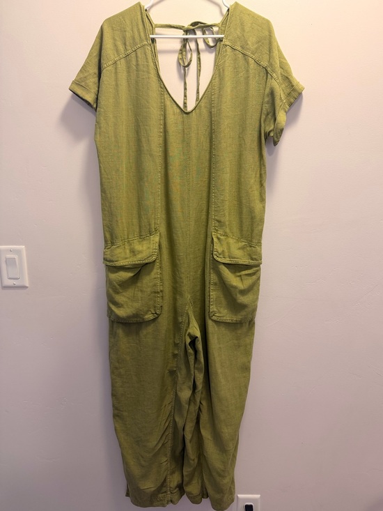 Free People Pants - Like New Free People Olive Green Linen Jumpsuit with Front Pockets Size M